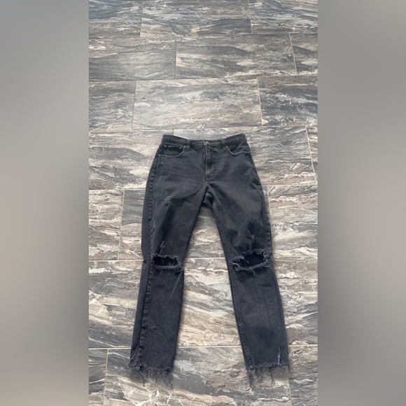 Distresses Black Jeans - Picture 2 of 2